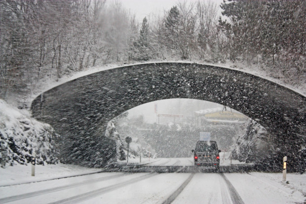 vehicle on icy roads