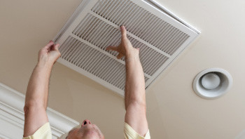 Installing Air Filter