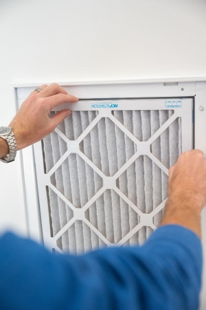 Installing your Air Filter